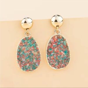 NWT Multi-color confetti stone gold plated avant-garde drop earrings new